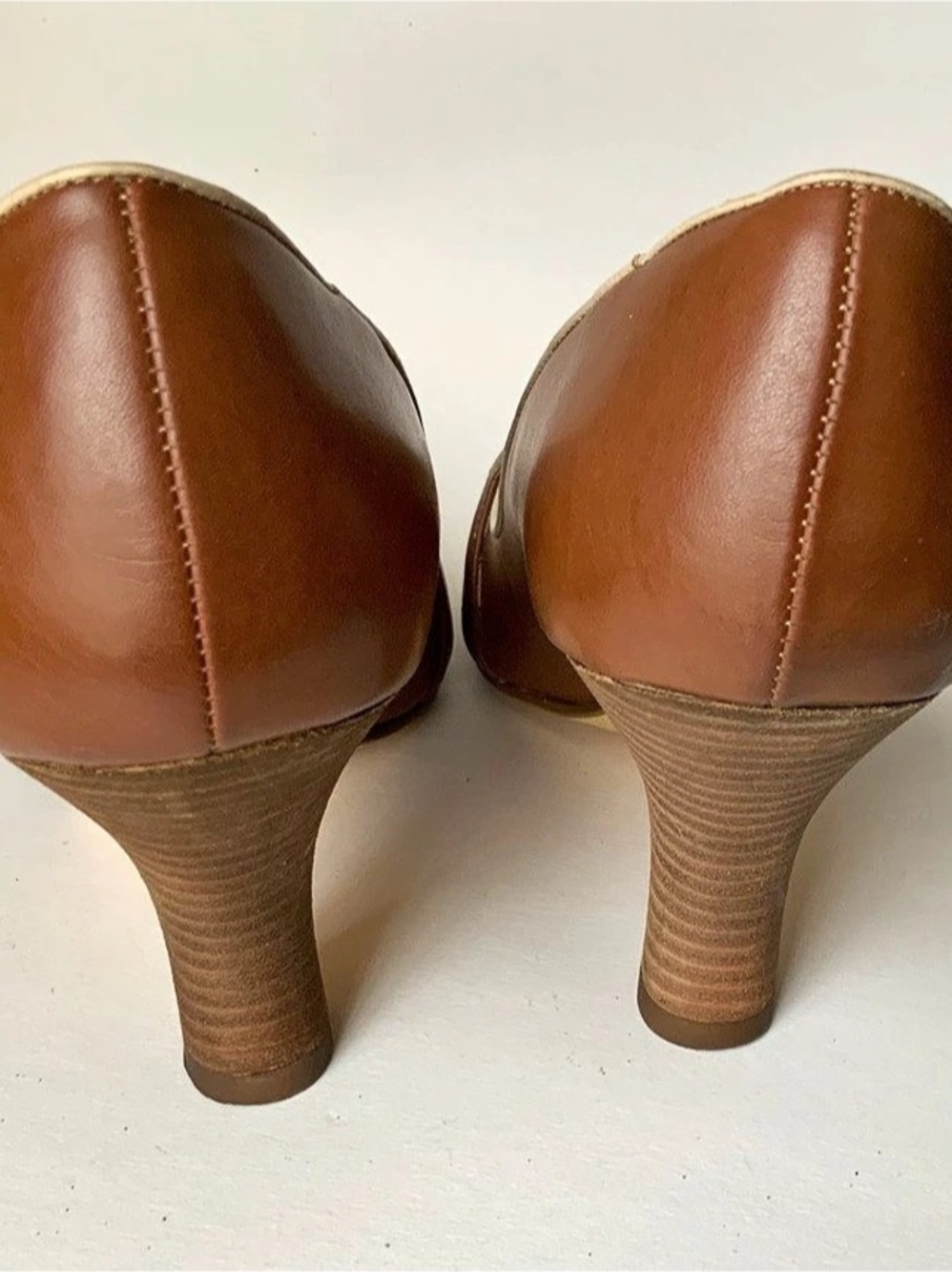 Expression Cognac Buckle Pumps US 9 - Picture 7 of 10